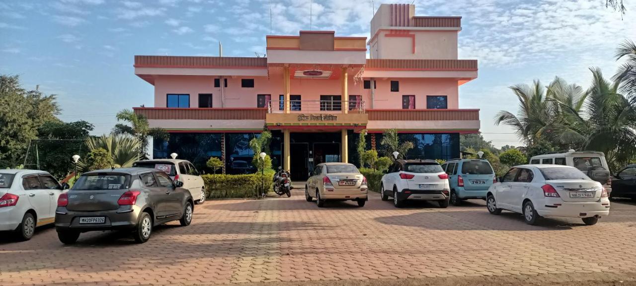 Hotel Nisarg Lodging And Restaurant Aurangābād Exterior foto