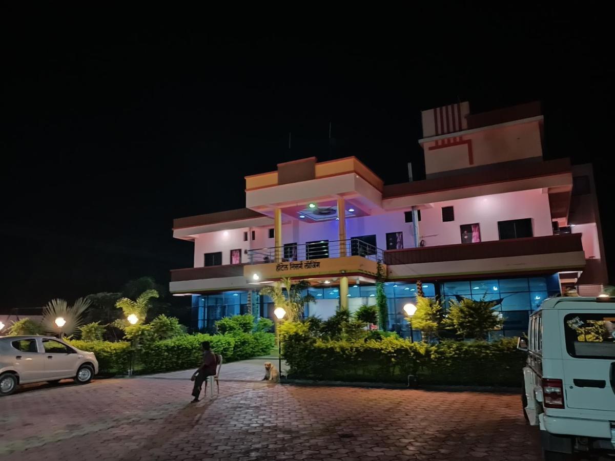 Hotel Nisarg Lodging And Restaurant Aurangābād Exterior foto