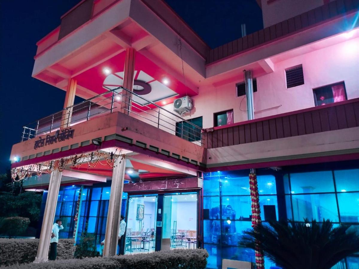 Hotel Nisarg Lodging And Restaurant Aurangābād Exterior foto