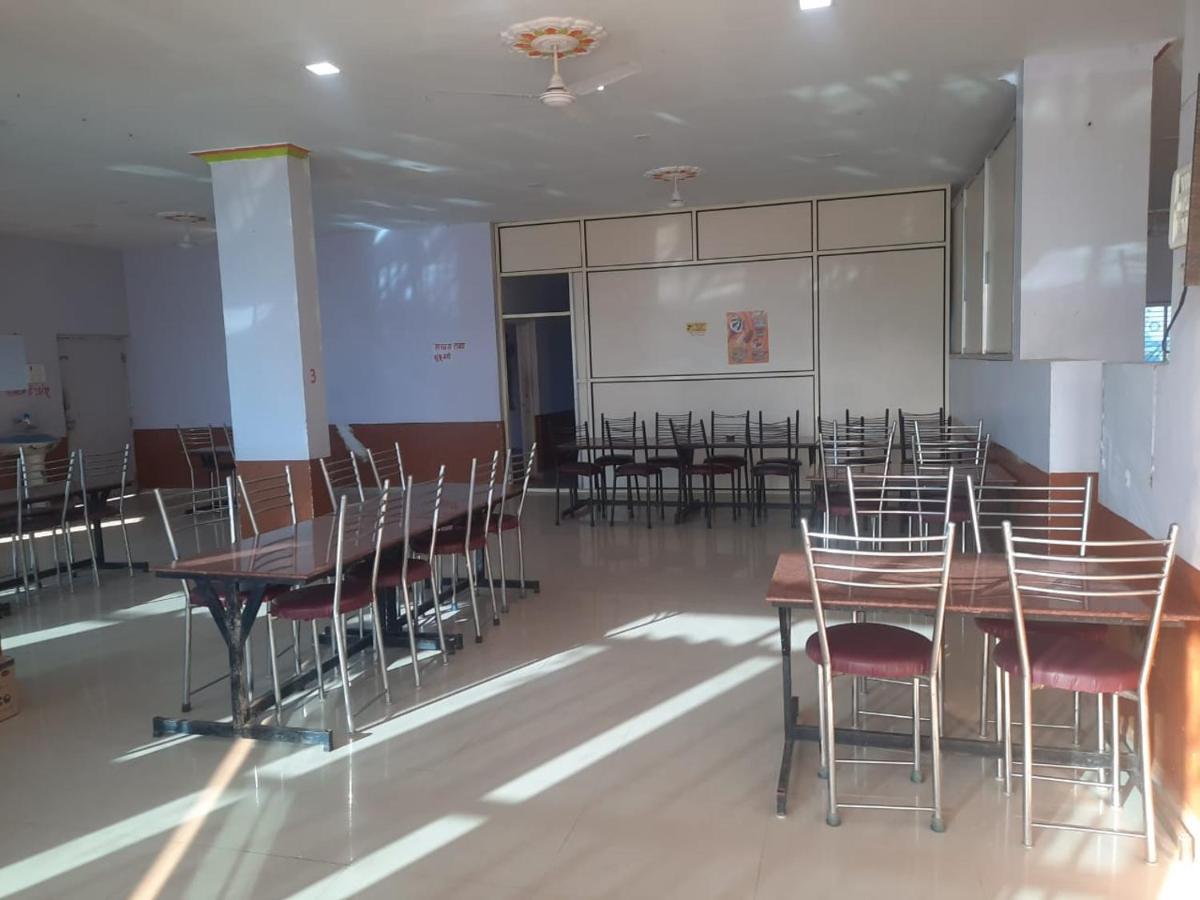 Hotel Nisarg Lodging And Restaurant Aurangābād Exterior foto